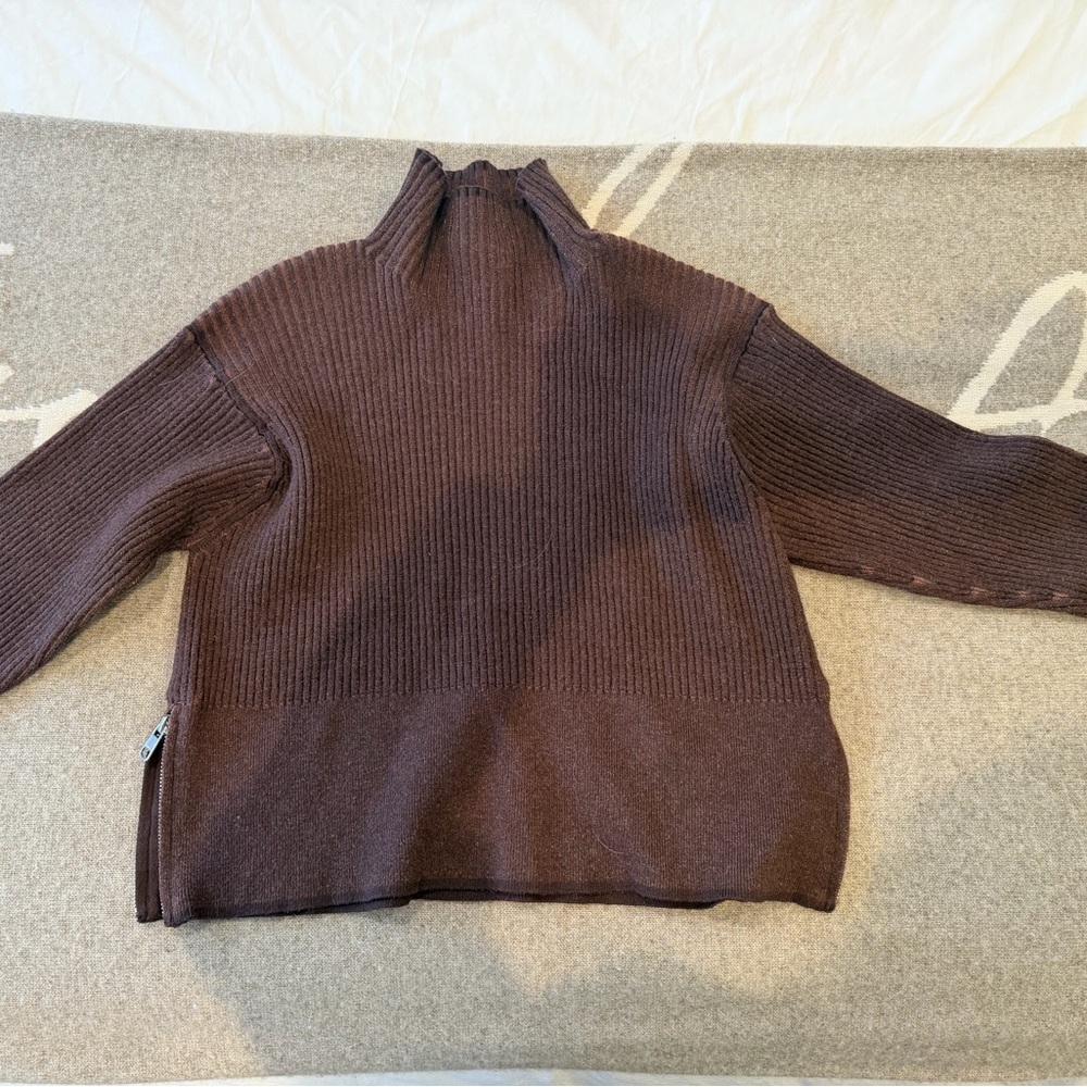 Varley Brown Turtleneck Sweater